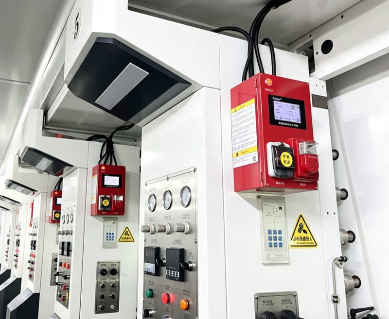 Automatic CO2 fire-suppression system