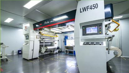 Solventless laminator LWF450