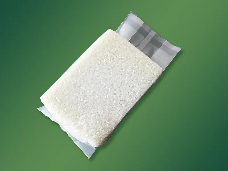 Vacuum packaging bag